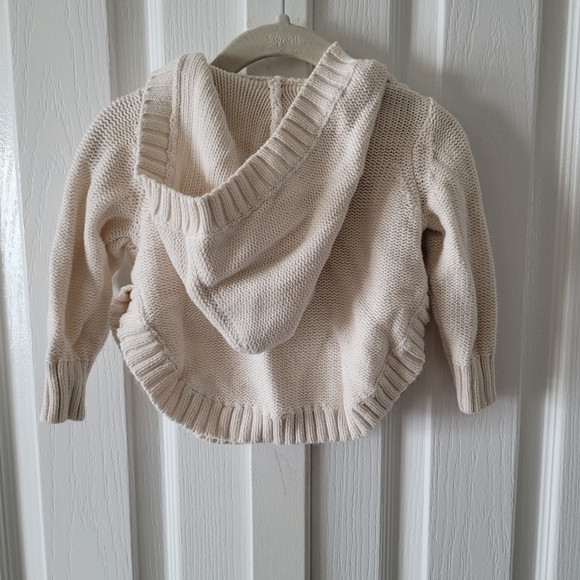 Knit sweater - Picture 3 of 3